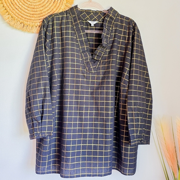 Crown & Ivy, Black & Metallic Gold Plaid Ruffle Neck Popover Shirt, Size 3X - Picture 9 of 9